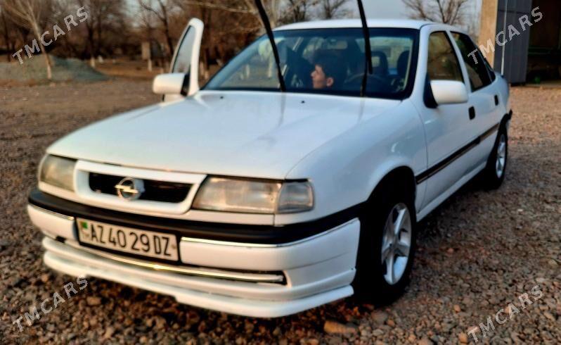 Opel Vectra 1993 - 40 000 TMT - Губадаг - img 3