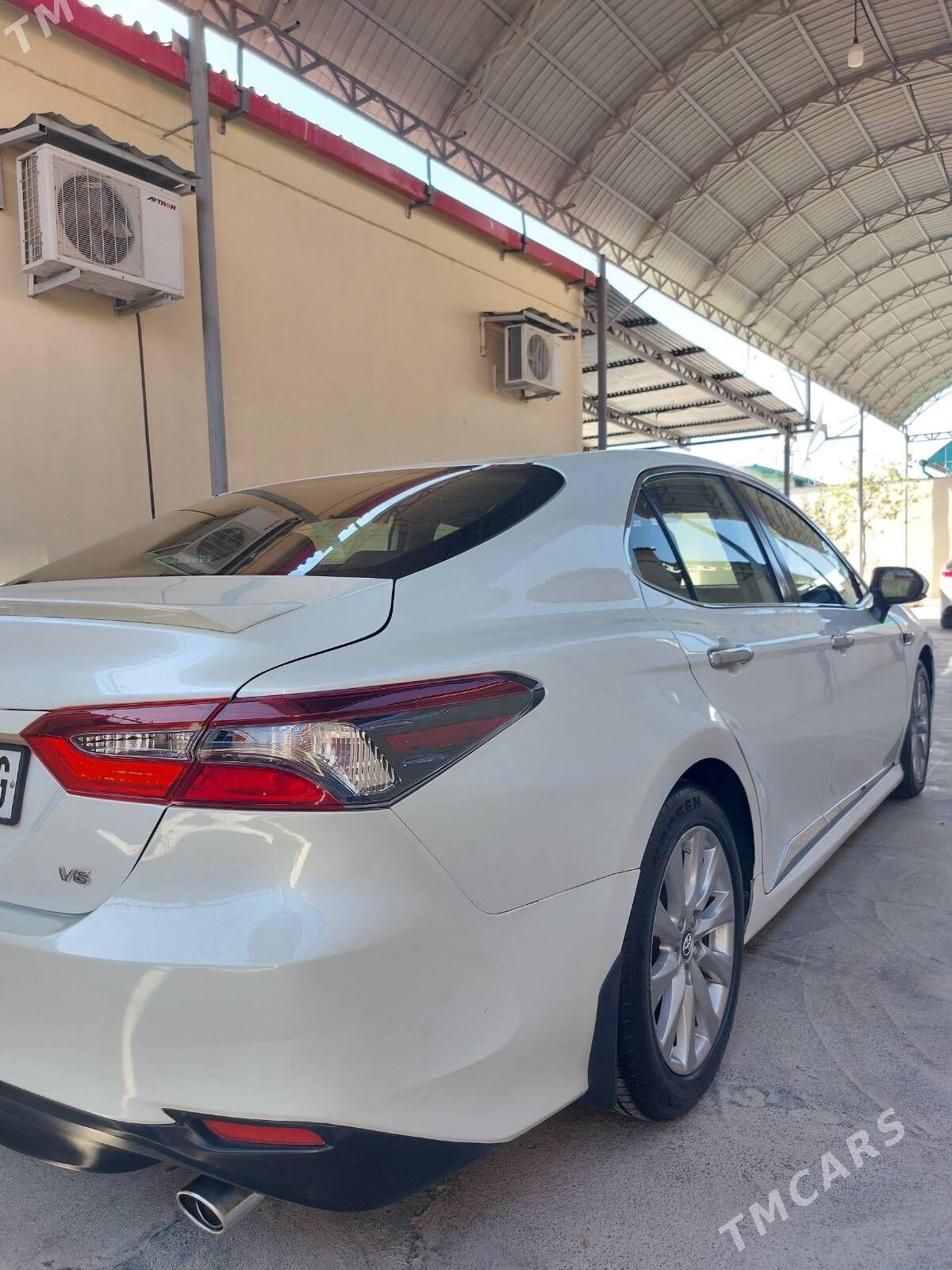 Toyota Camry 2018 - 255 000 TMT - Ашхабад - img 5