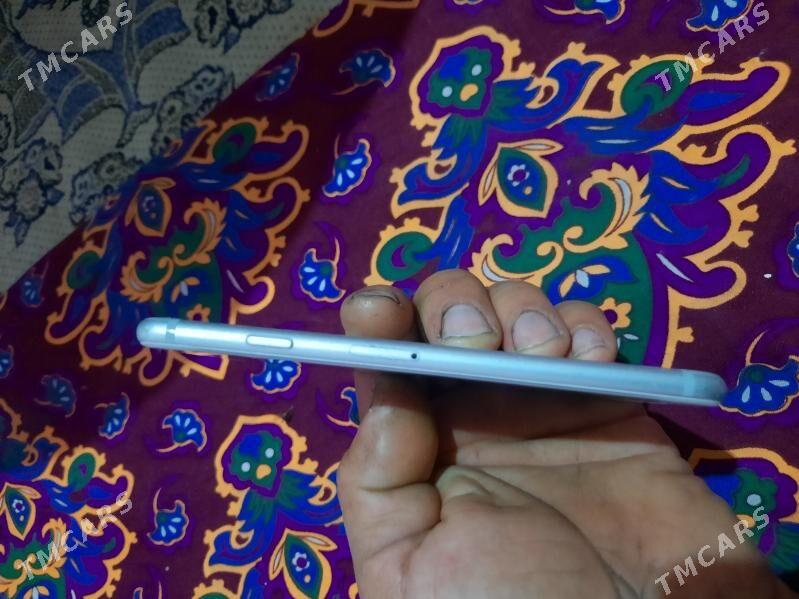 ayfon 6 - Dänew - img 4