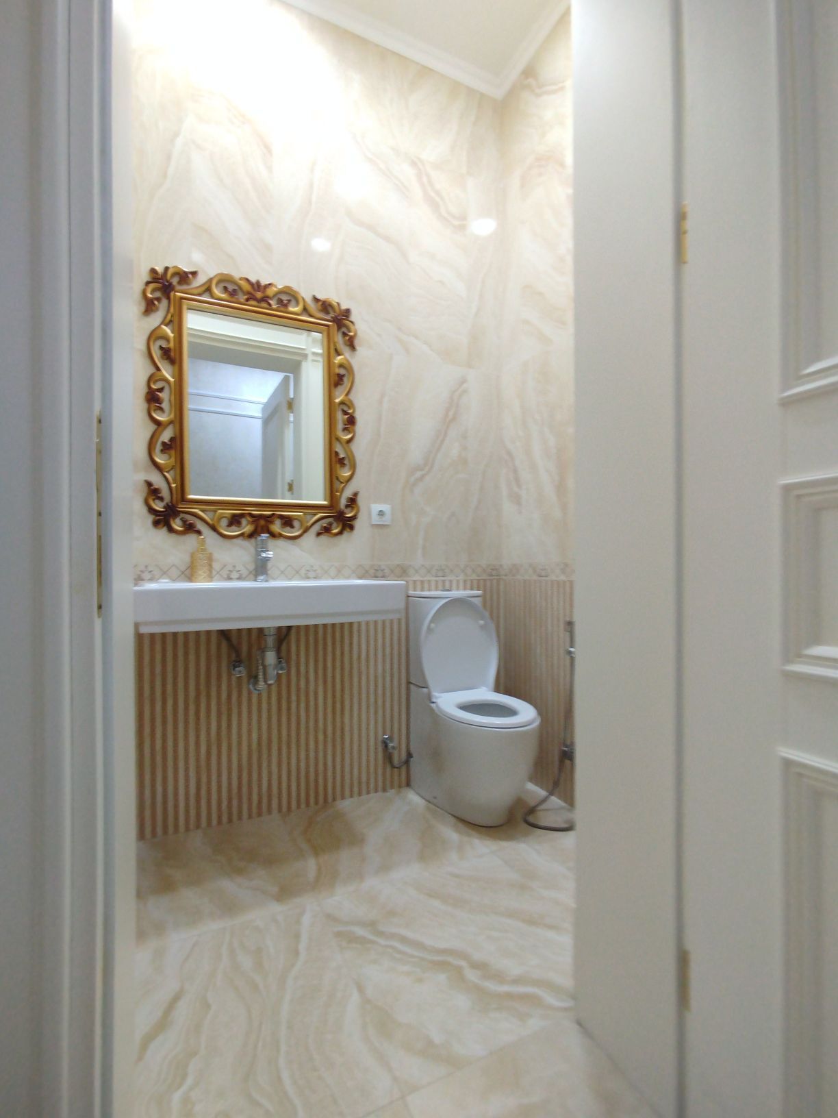 элитка московская elitka mosko - Moskowskiý köç. (10 ýyl abadançylyk şaýoly) - img 3