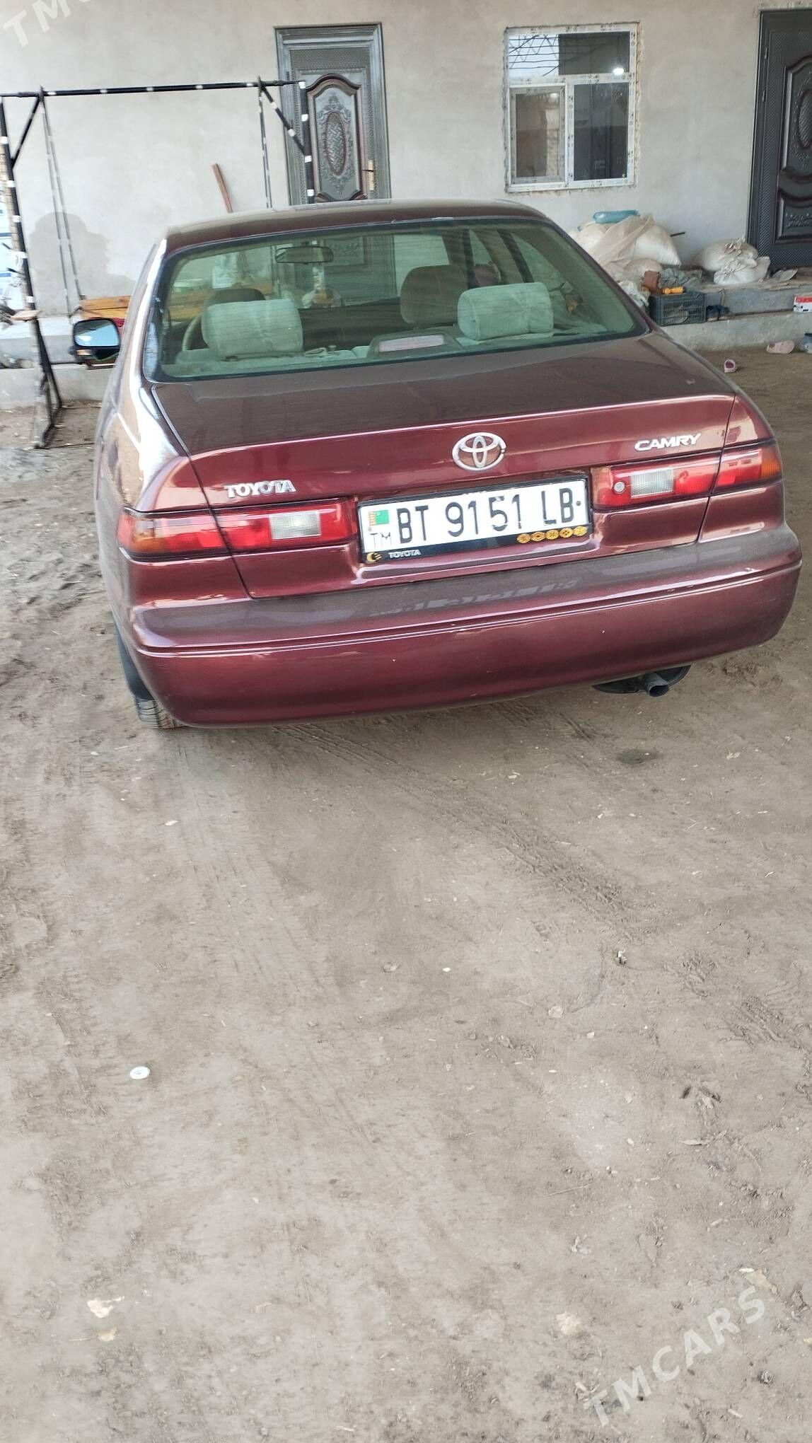 Toyota Camry 1999 - 127 000 TMT - Саят - img 8