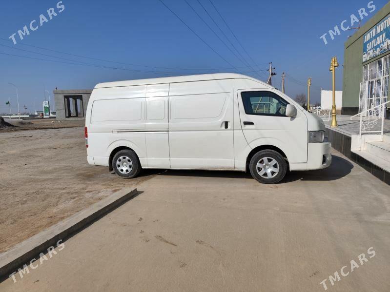 Toyota Hiace 2017 - 420 000 TMT - Ходжамбаз - img 2