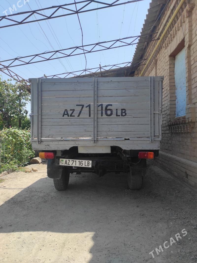 UAZ 2206 1984 - 60 000 TMT - Чарджоу - img 3