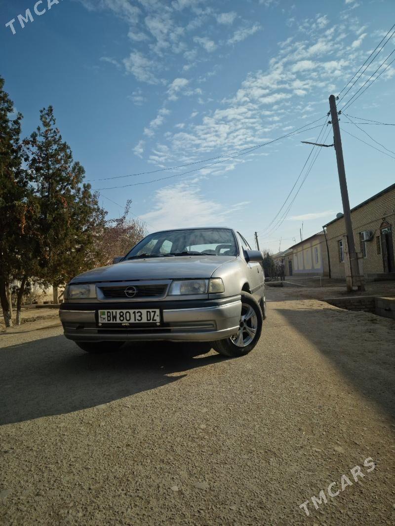 Opel Vectra 1994 - 40 000 TMT - Шабатский этрап - img 2