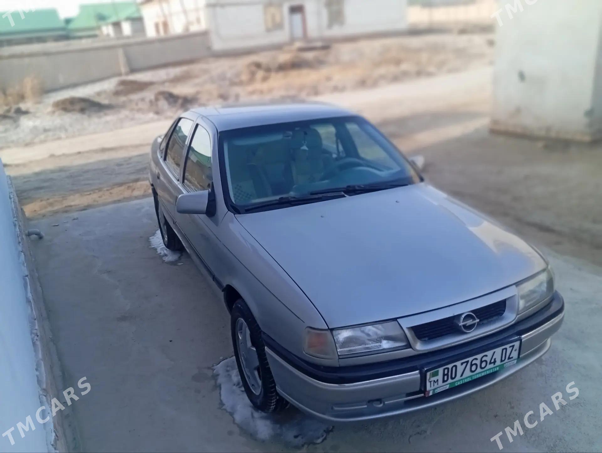 Opel Vectra 1994 - 53 000 TMT - Гурбансолтан Едже - img 4