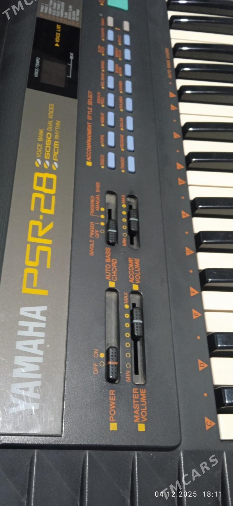 YAMAHA KORG ROLAND - Дашогуз - img 2