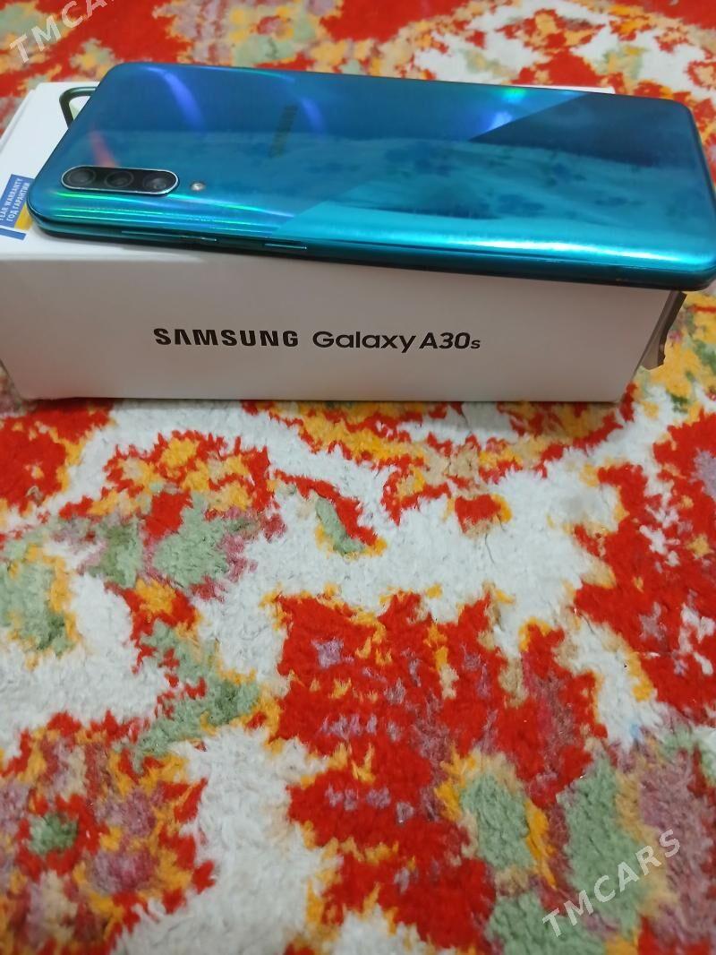 A 30S 3/32 GB - Garaşsyzlygyň 15 ýyllygy Söwda Merkezi - img 7