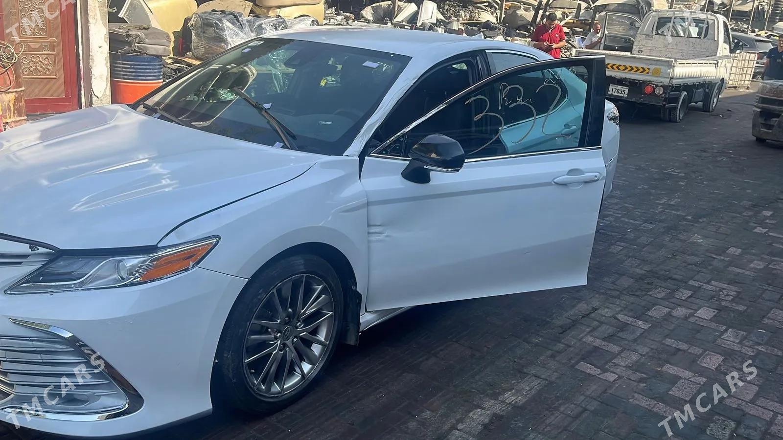 Toyota Camry 2023 - 280 000 TMT - Мары - img 3