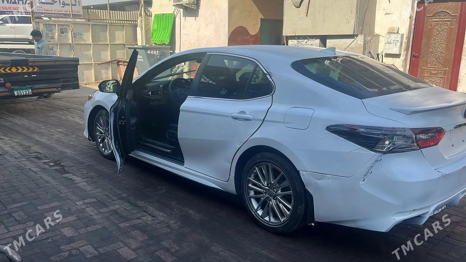 Toyota Camry 2023 - 280 000 TMT - Мары - img 2