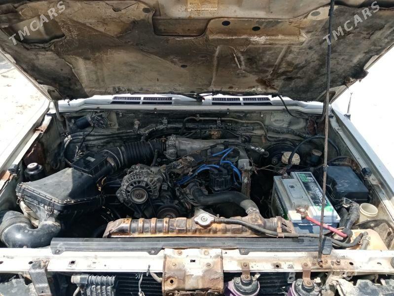 Mitsubishi Pajero 1992 - 34 000 TMT - Эсенгулы - img 3