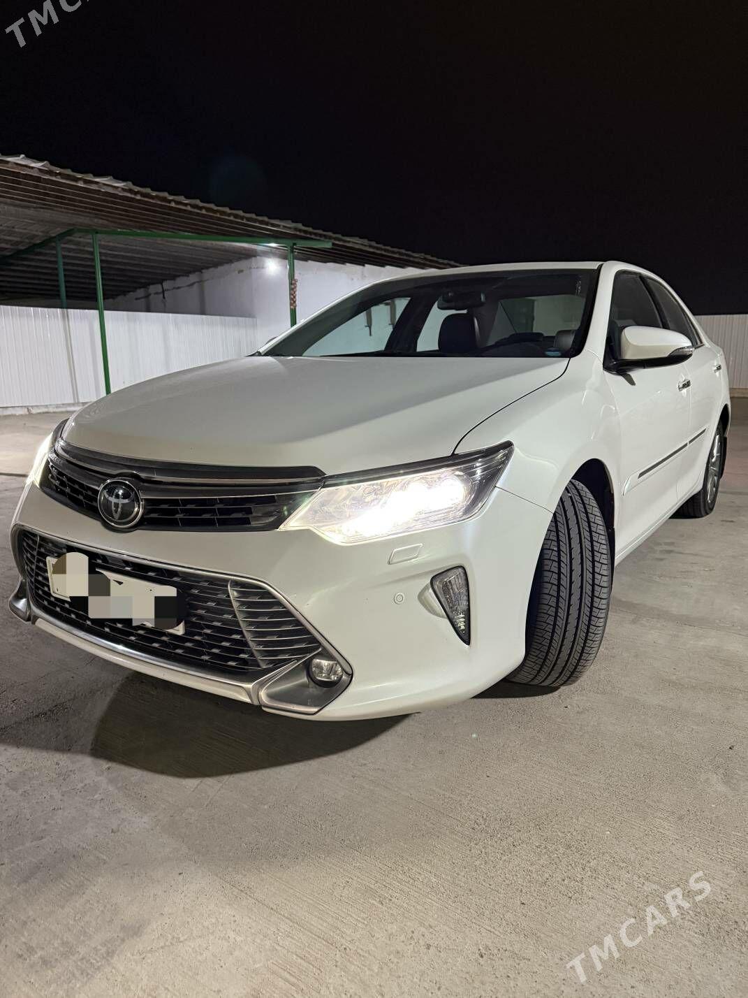 Toyota Camry 2018 - 670 000 TMT - Ашхабад - img 4
