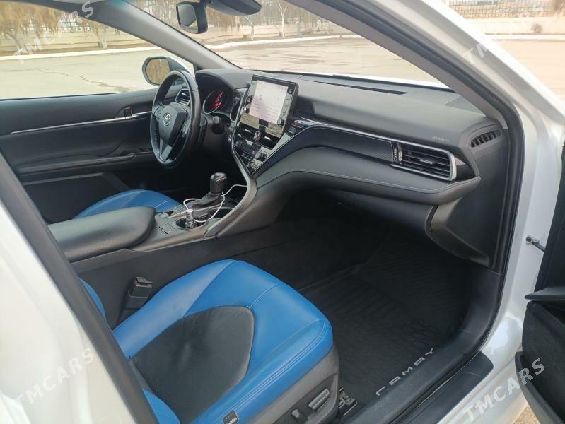 Toyota Camry 2021 - 360 000 TMT - Ýolöten - img 10