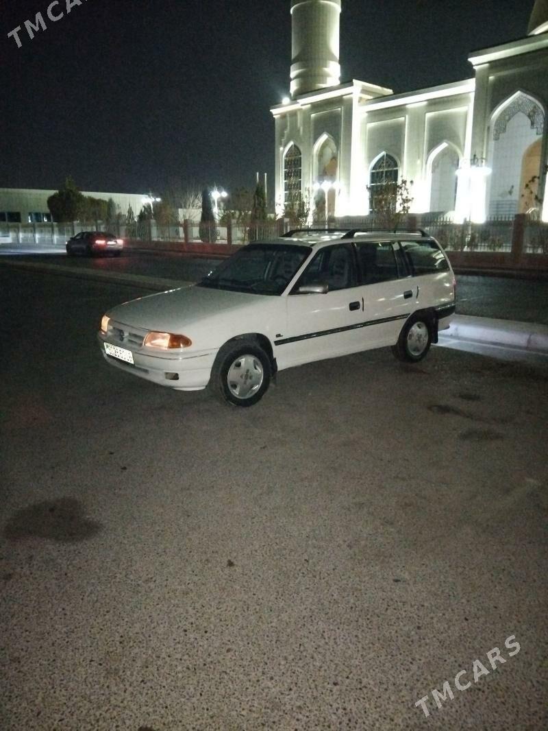 Opel Astra 1992 - 33 000 TMT - Чарджоу - img 3