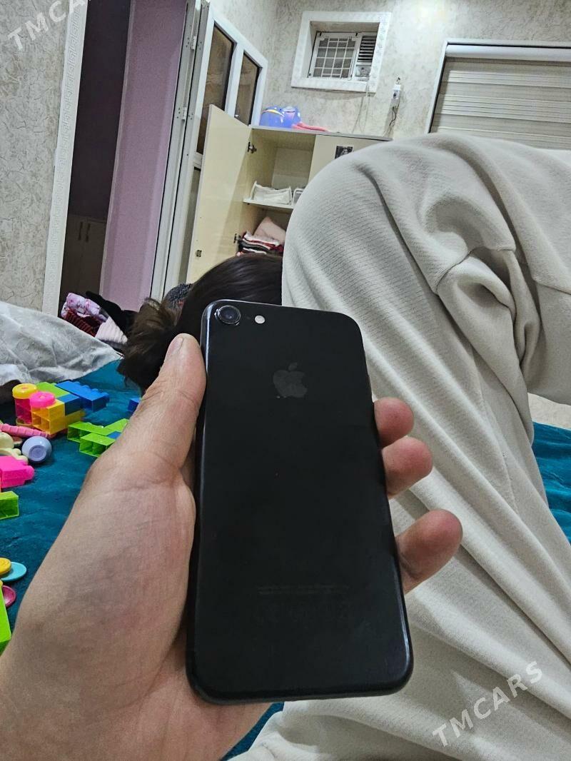 iPhone 7 - Mary - img 3