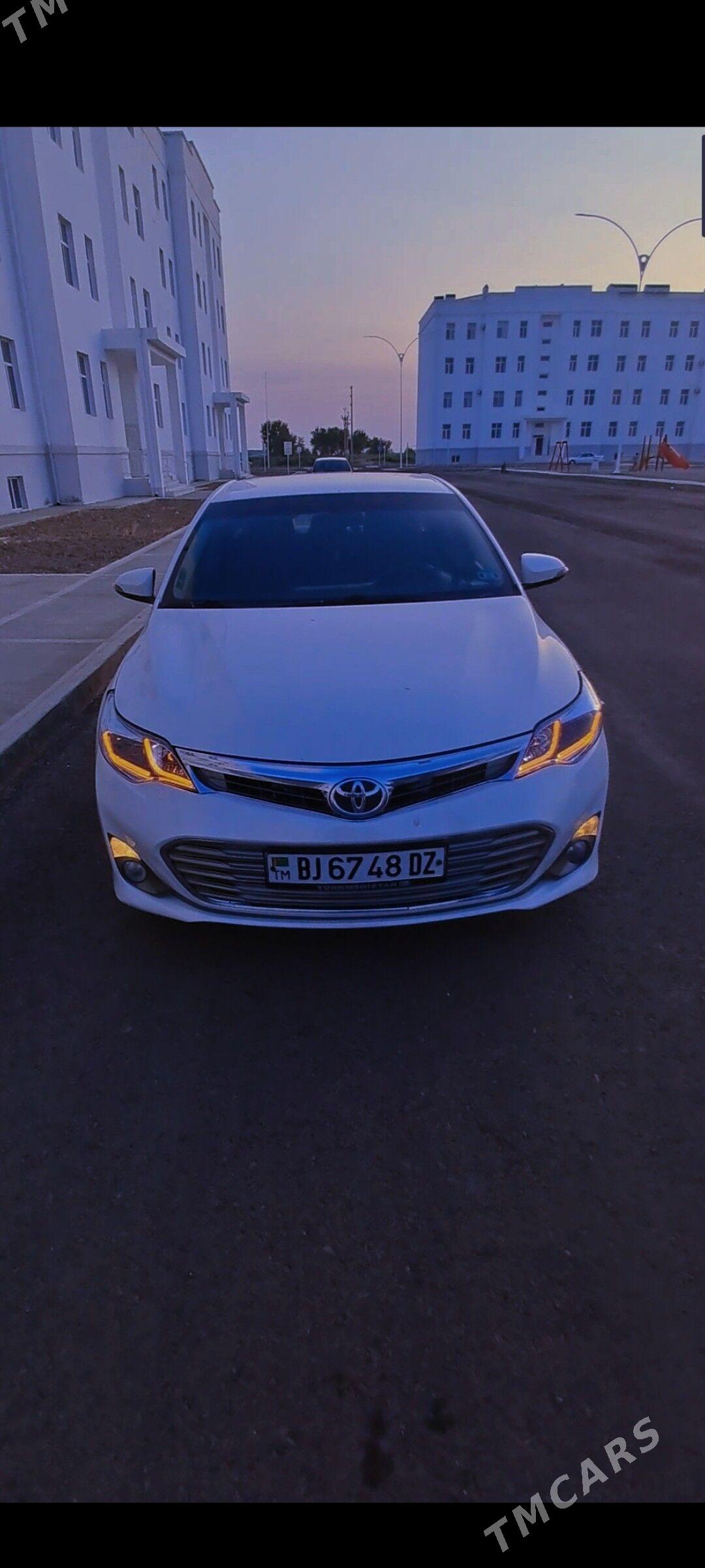 Toyota Avalon 2013 - 320 000 TMT - Boldumsaz - img 5