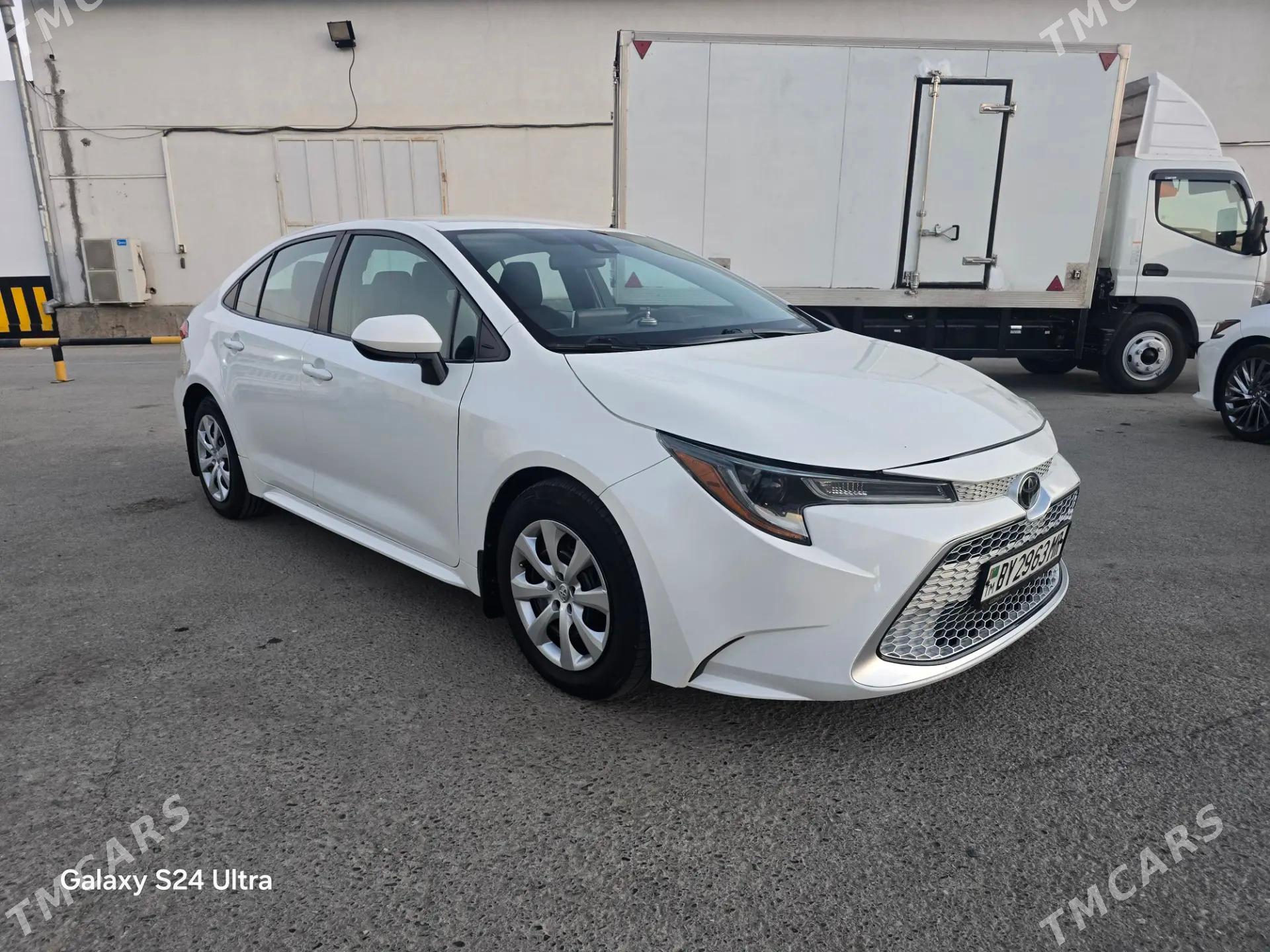 Toyota Camry 2021 - 230 000 TMT - Мары - img 1