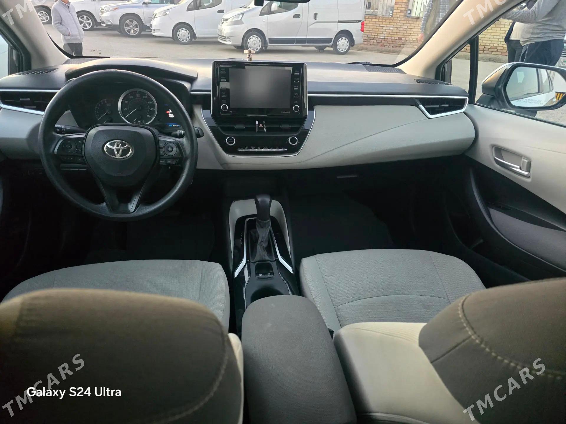 Toyota Camry 2021 - 230 000 TMT - Мары - img 5