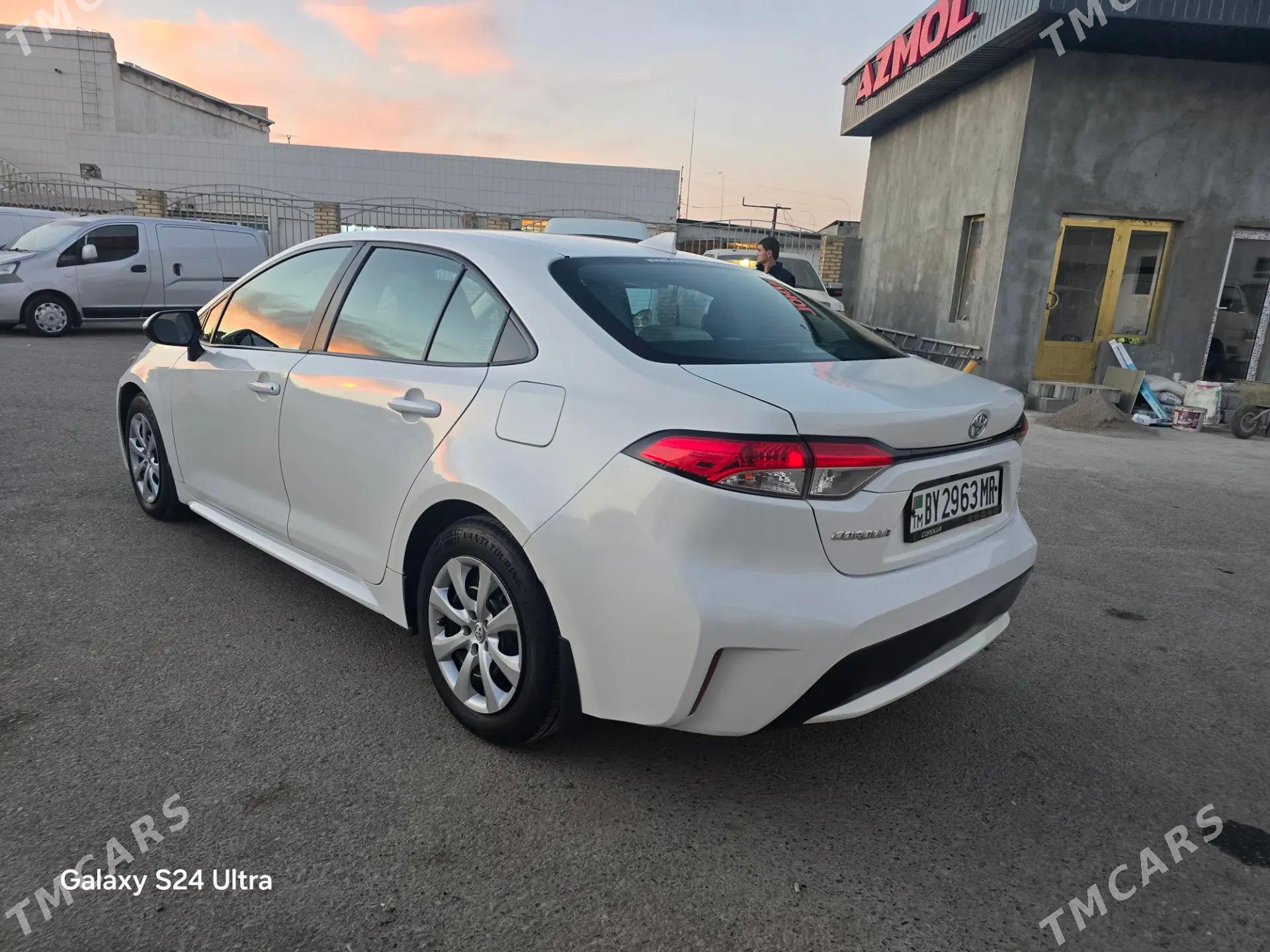 Toyota Camry 2021 - 230 000 TMT - Мары - img 3