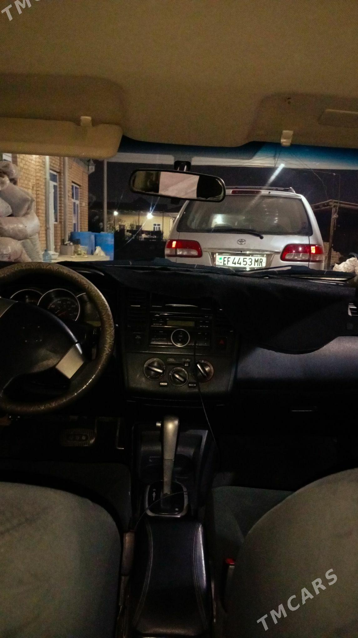 Nissan Versa 2012 - 115 000 TMT - Mary - img 5