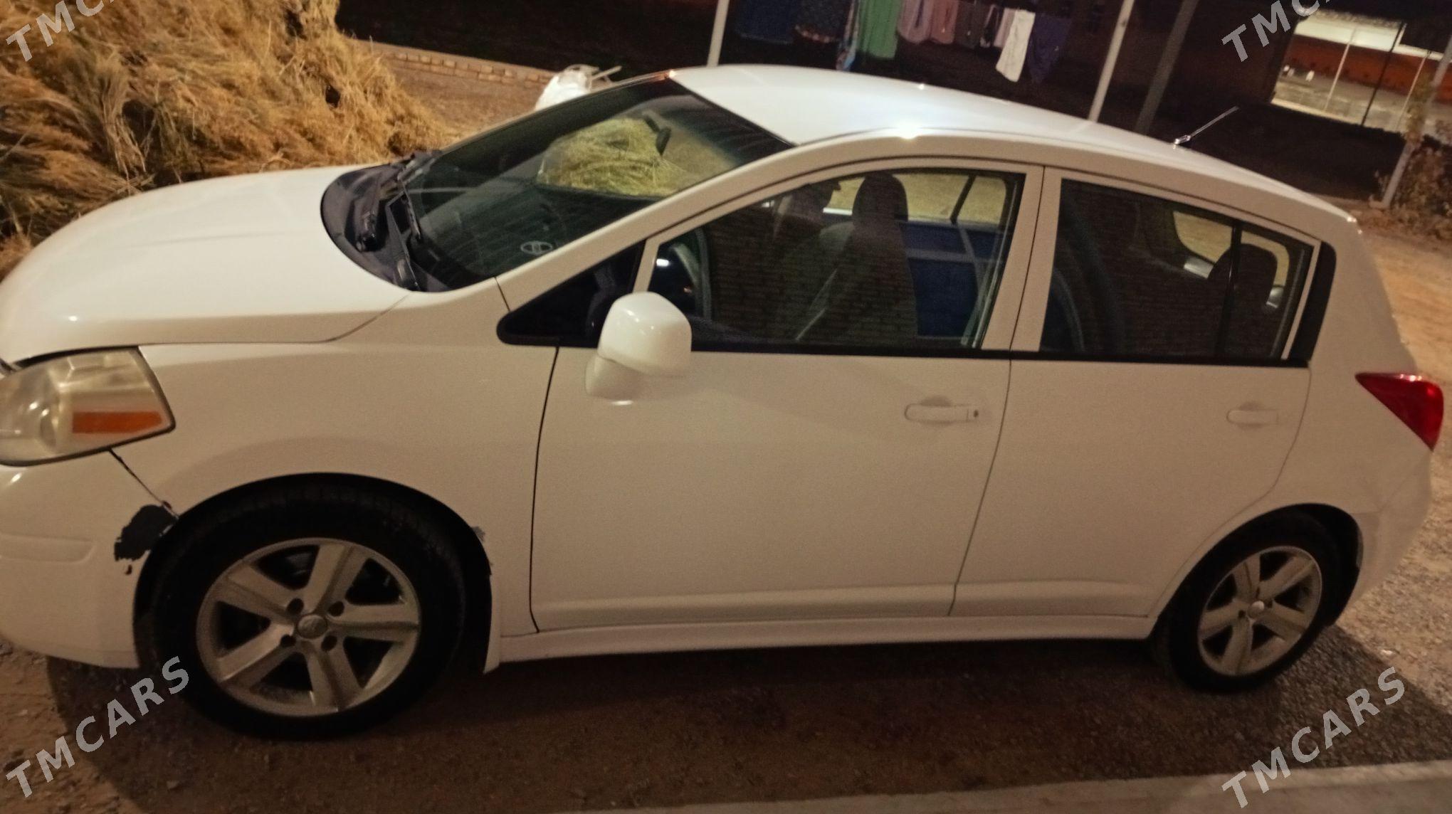 Nissan Versa 2012 - 115 000 TMT - Mary - img 4