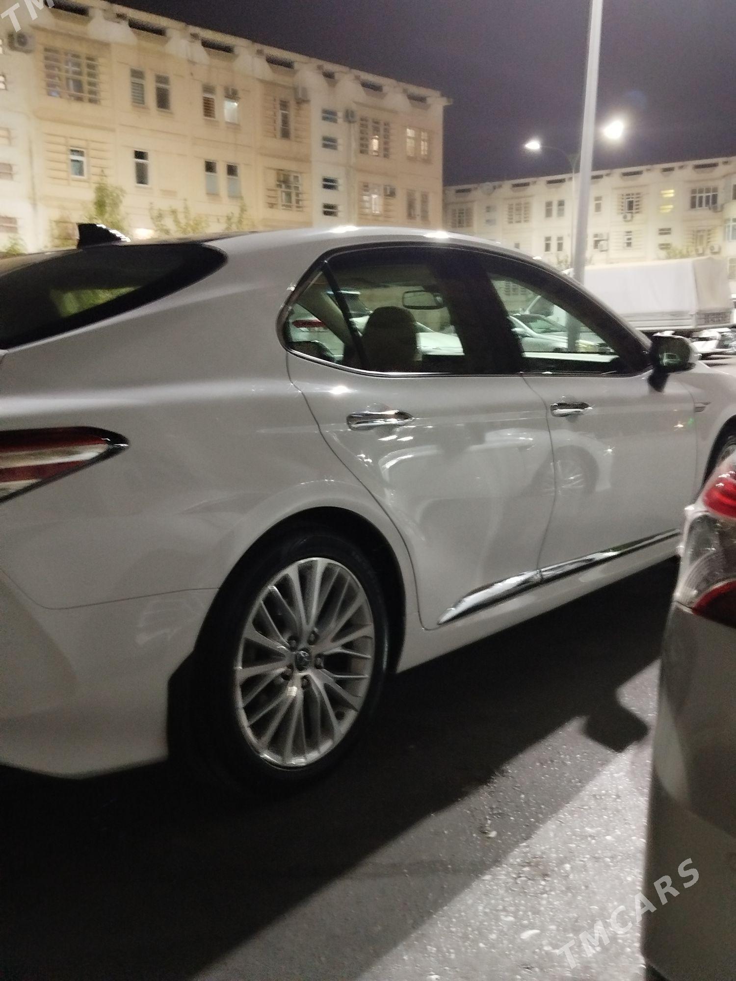 Toyota Camry 2018 - 375 000 TMT - Aşgabat - img 4
