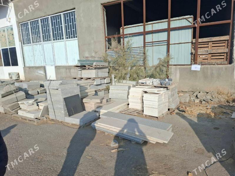 Granit Iskustweny Mramor - Ак-Бугдайский этрап - img 1