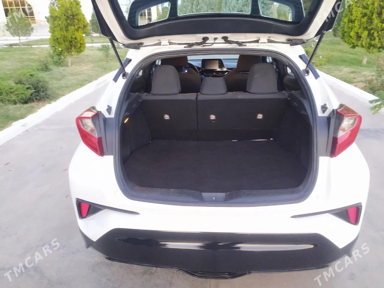 Toyota C-HR 2019 - 280 000 TMT - Мары - img 8