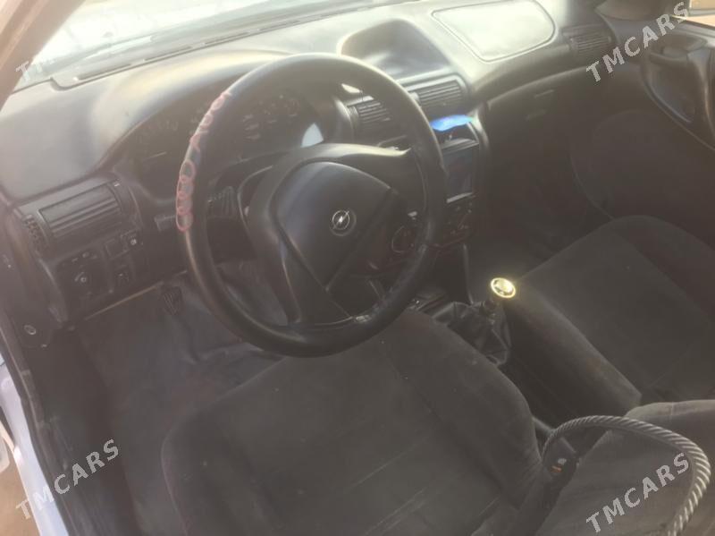 Opel Astra 1993 - 35 000 TMT - Sarahs - img 3