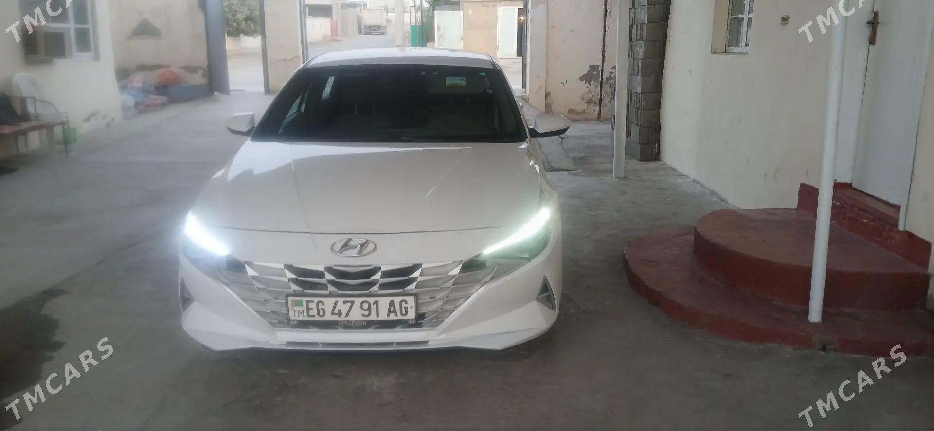 Hyundai Elantra 2021 - 208 000 TMT - Ашхабад - img 3