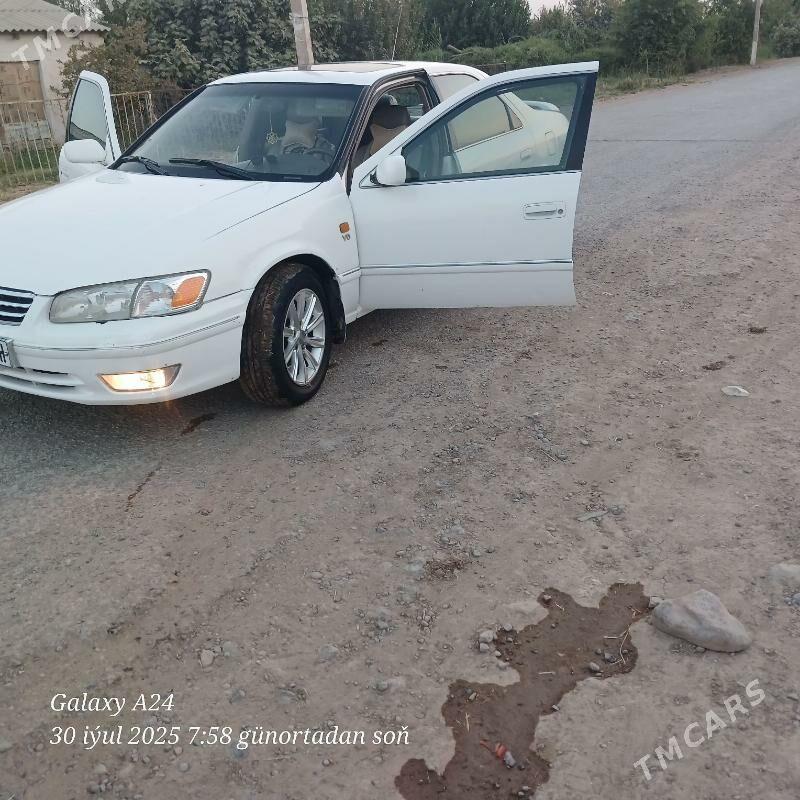 Toyota Camry 2000 - 140 000 TMT - Теджен - img 5