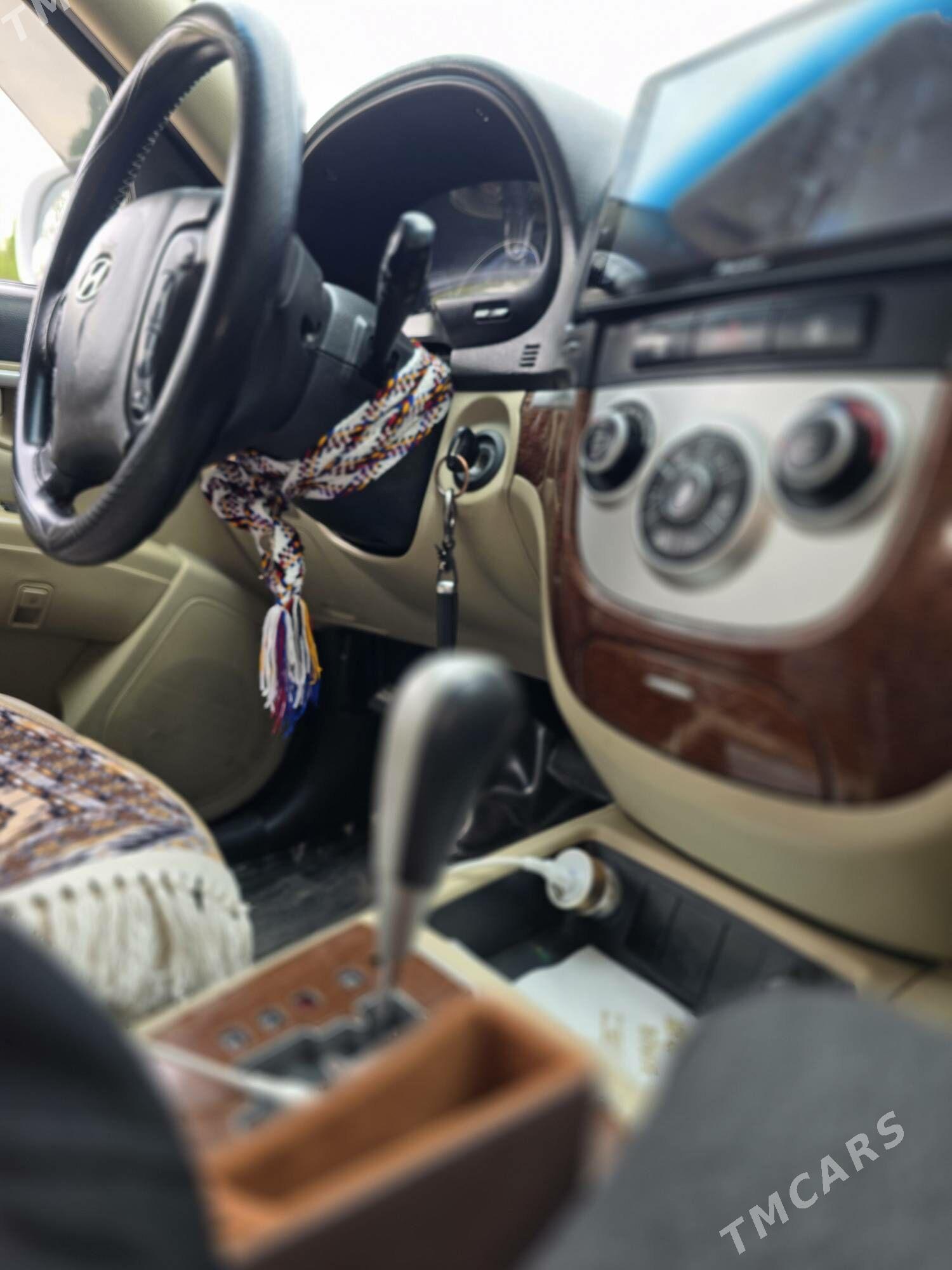 Hyundai Santa Fe 2007 - 200 000 TMT - Aşgabat - img 8