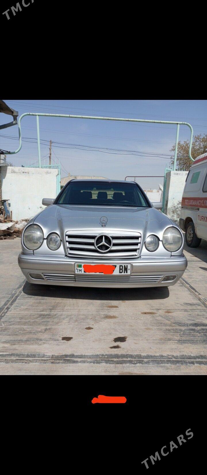 Mercedes-Benz 230E 1998 - 75 000 TMT - Gyzylarbat - img 3