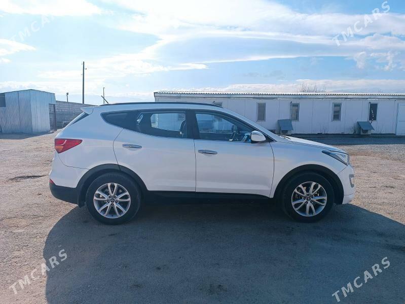 Hyundai Santa Fe 2013 - 280 000 TMT - Aşgabat - img 2