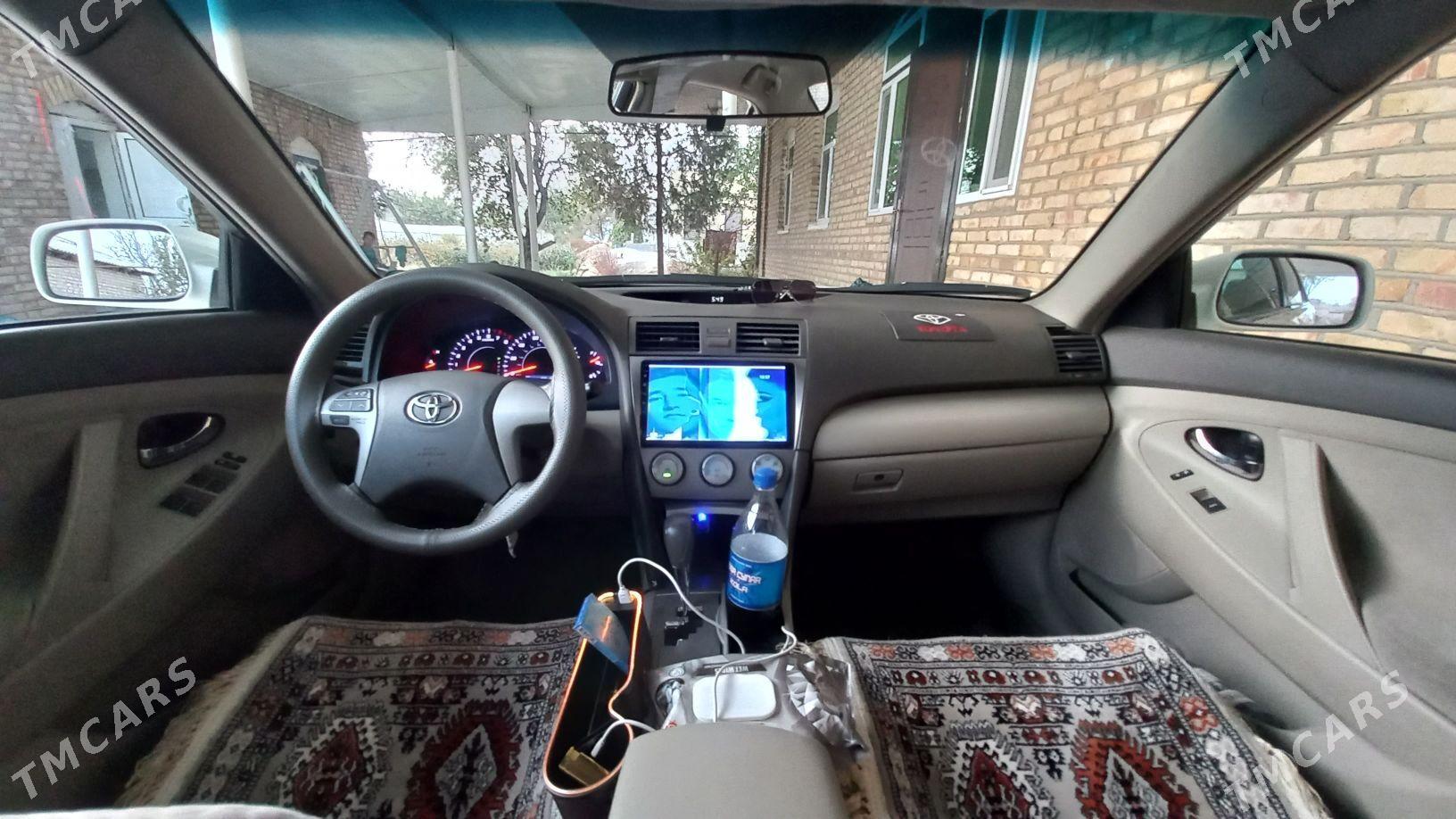 Toyota Camry 2010 - 210 000 TMT - Tejen - img 4