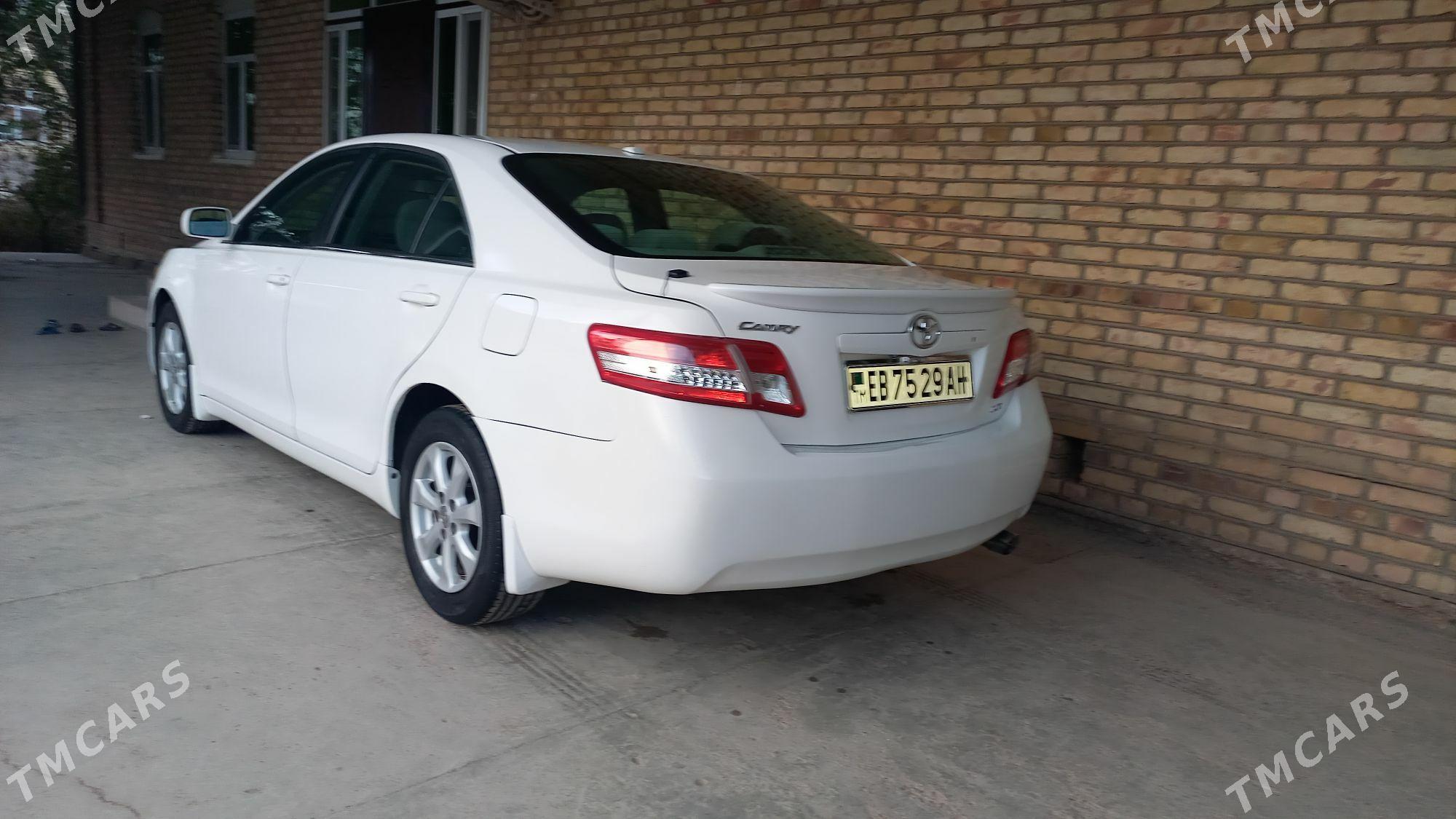 Toyota Camry 2010 - 210 000 TMT - Tejen - img 3