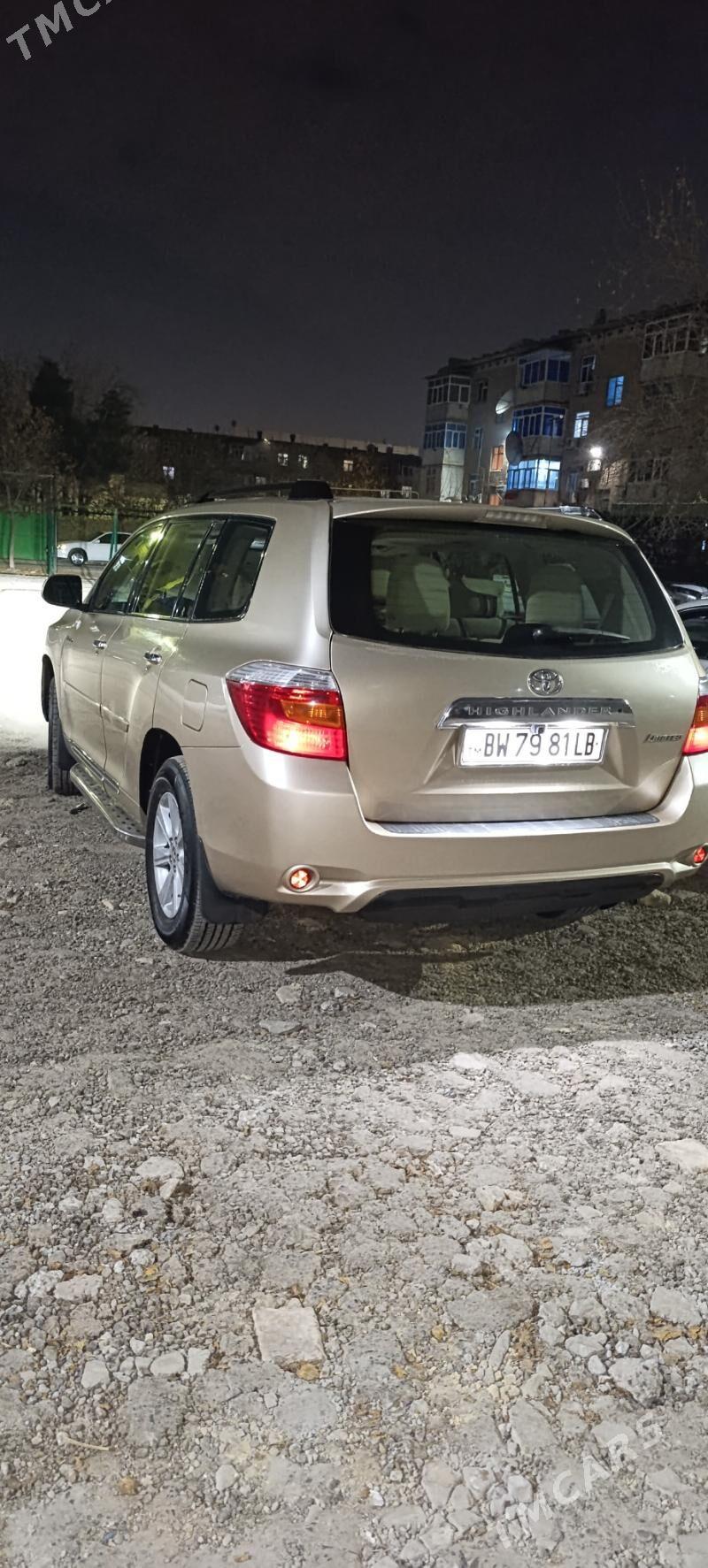 Toyota Highlander 2010 - 380 000 TMT - Туркменабат - img 9