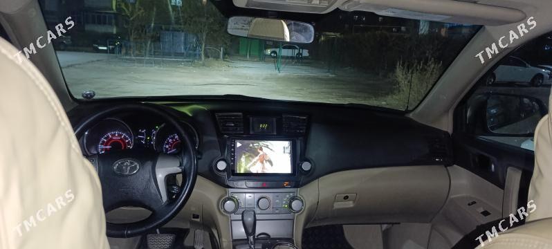 Toyota Highlander 2010 - 380 000 TMT - Туркменабат - img 4