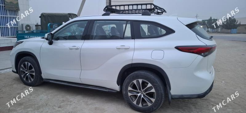 Toyota Highlander 2021 - 580 000 TMT - Ходжамбаз - img 5