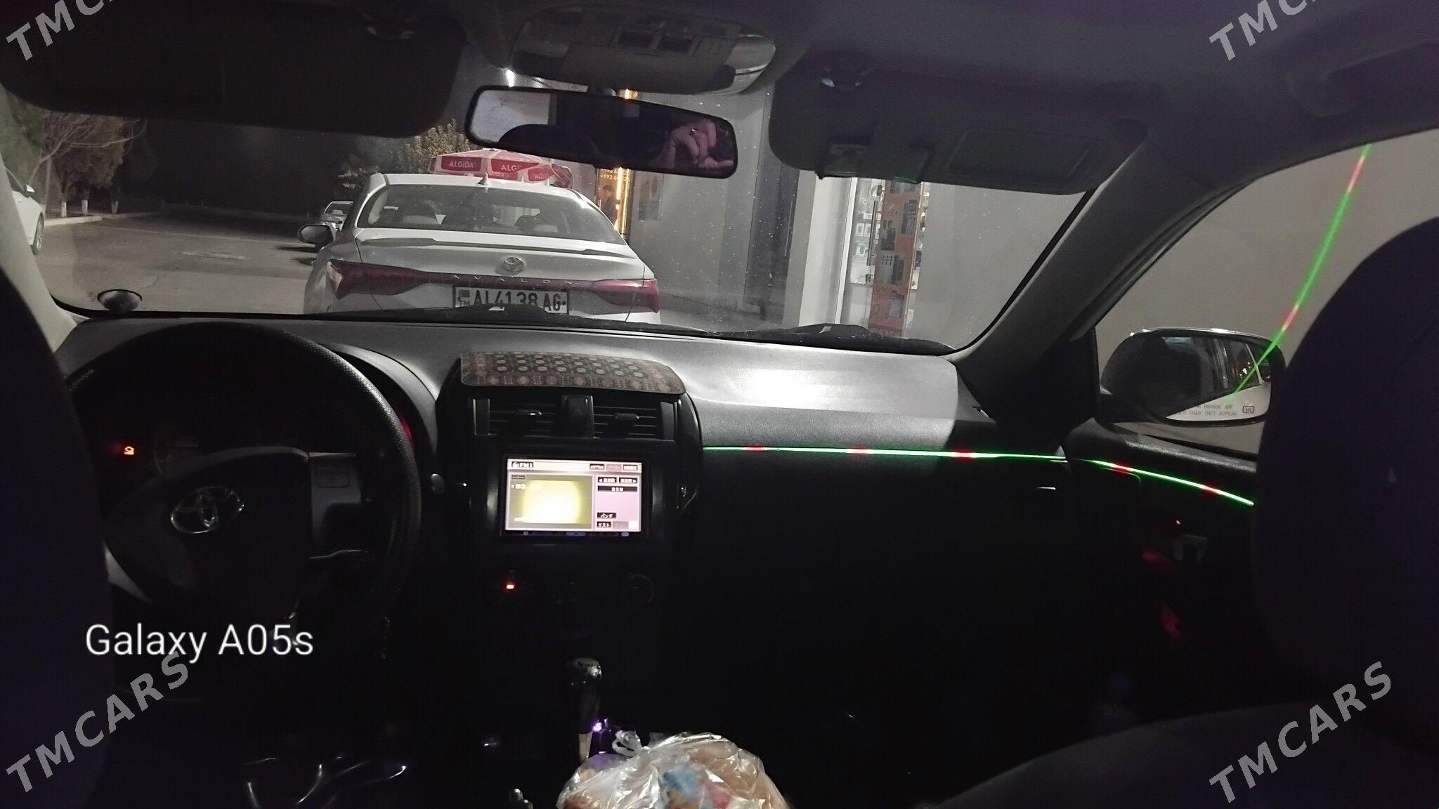 Toyota Corolla 2008 - 168 000 TMT - Тязе заман - img 3