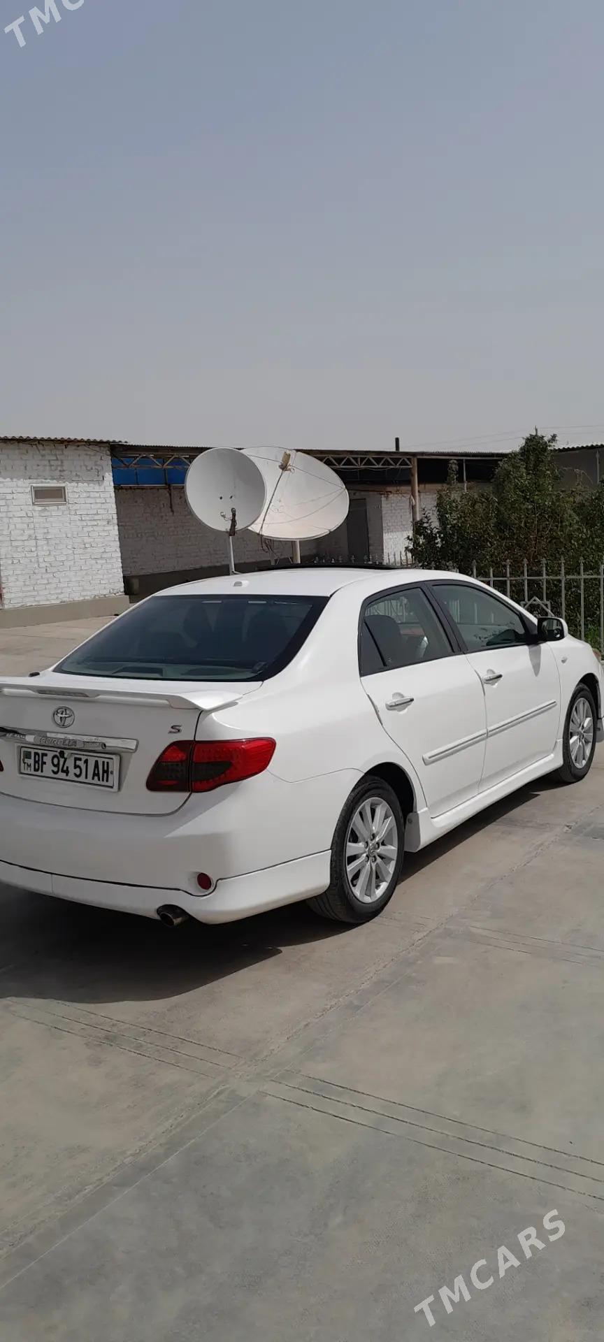 Toyota Corolla 2010 - 143 000 TMT - Серахс - img 4