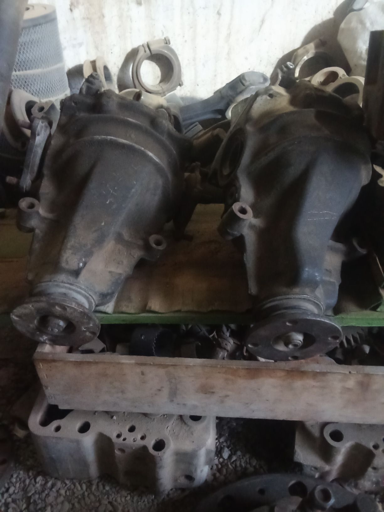 Prada mos 3 000 TMT - Gyzylarbat - img 1