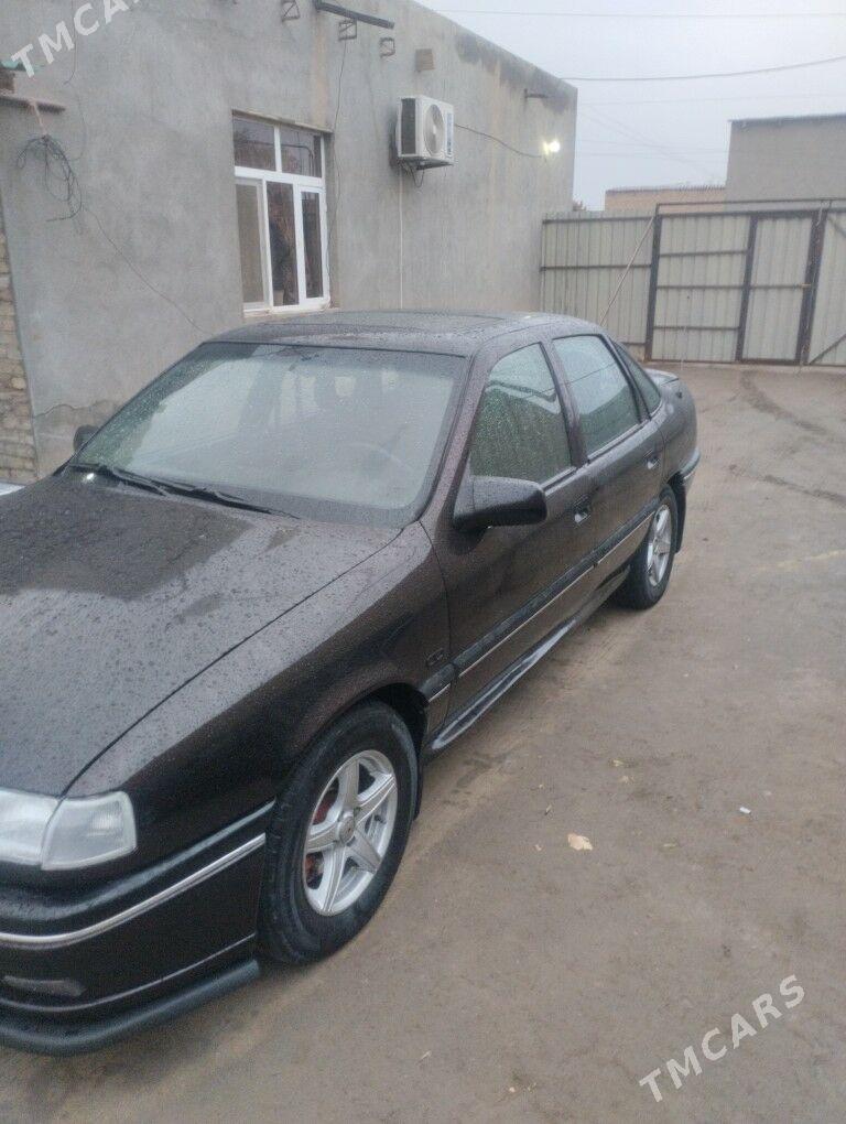 Opel Vectra 1991 - 55 000 TMT - Чарджоу - img 3