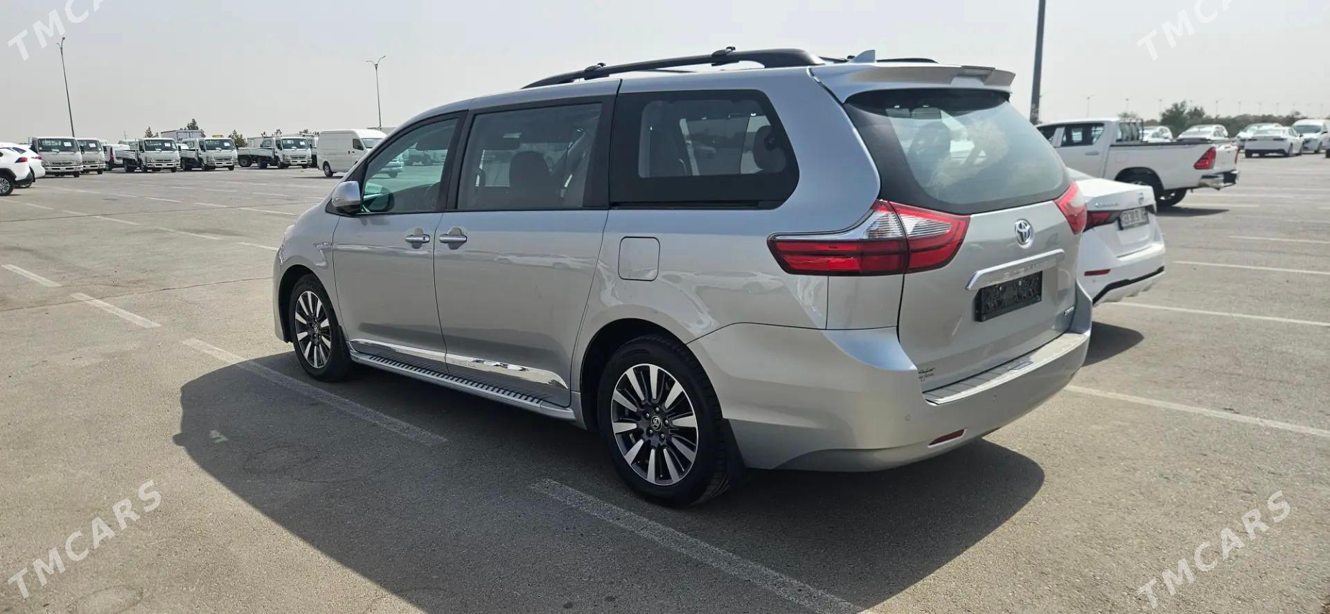 Toyota Sienna 2020 - 460 000 TMT - Aşgabat - img 4