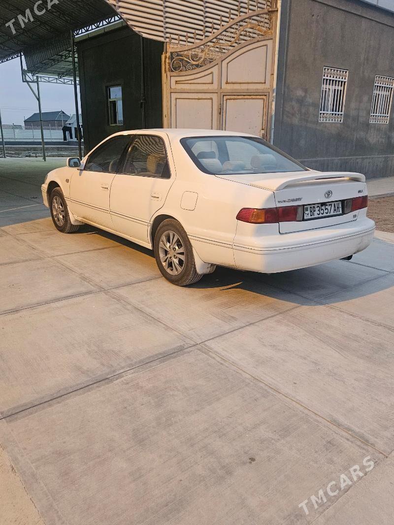 Toyota Camry 2002 - 145 000 TMT - Гёкдепе - img 9