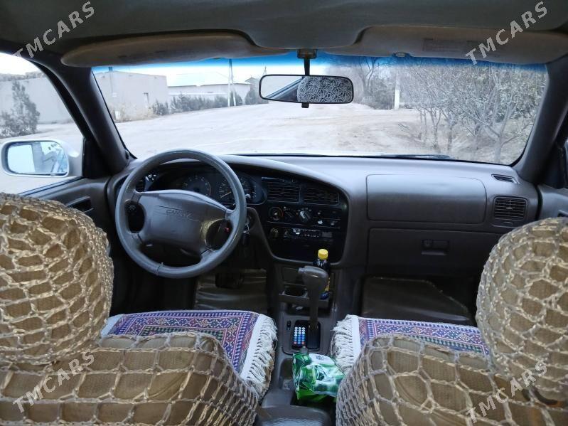 Toyota Camry 1996 - 100 000 TMT - Türkmenbaşy etr. - img 2