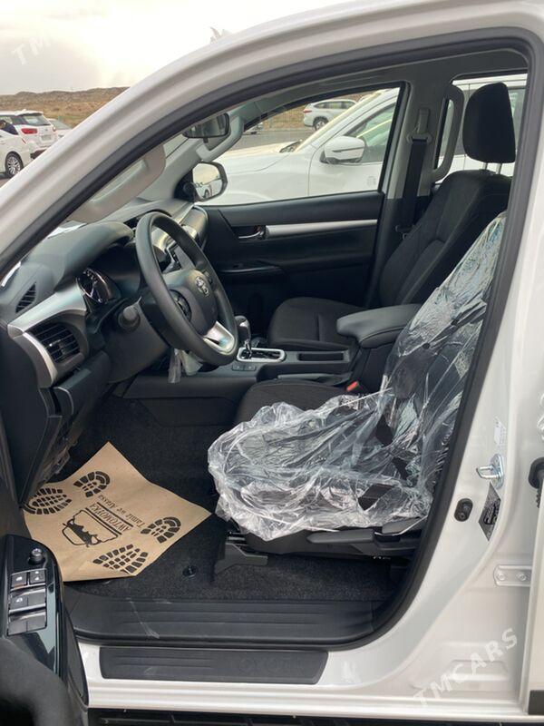 Toyota Hilux 2025 - 677 925 TMT - Aşgabat - img 3