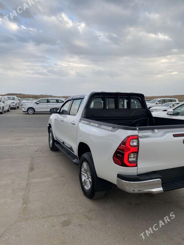 Toyota Hilux 2025 - 677 925 TMT - Aşgabat - img 7