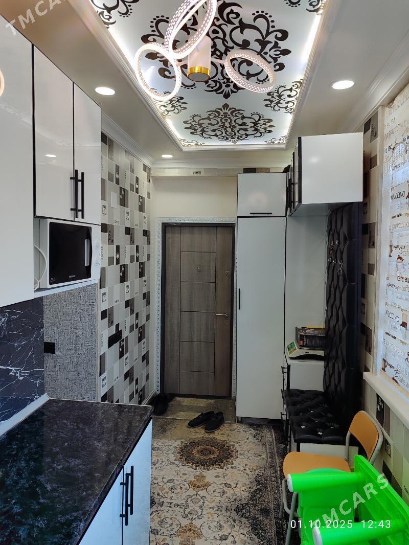 3х комн. 3й этаж. - Туркменабат - img 7