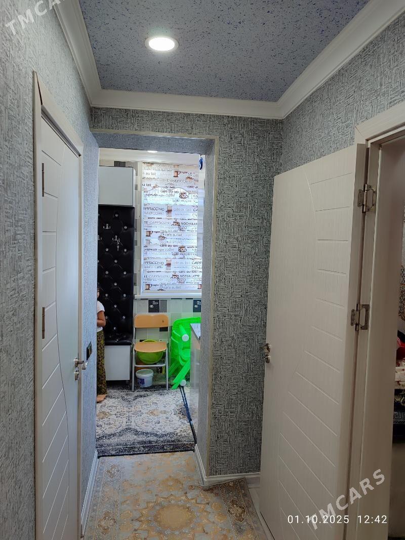 3х комн. 3й этаж. - Туркменабат - img 9