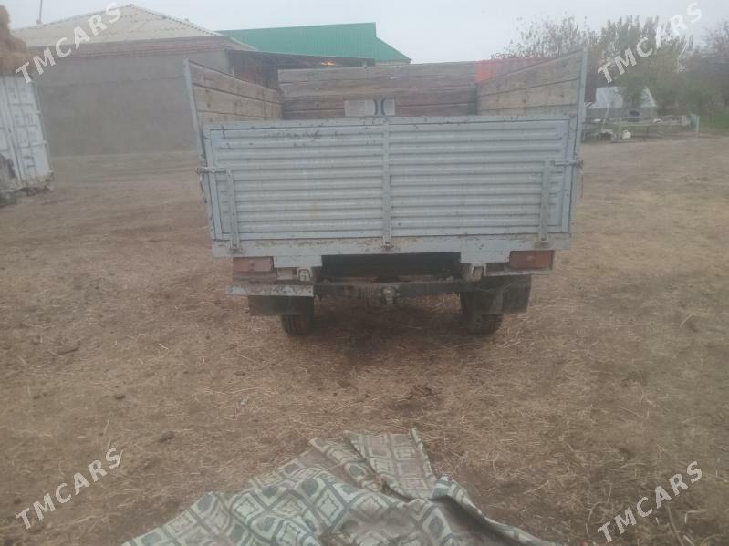 UAZ 2206 1988 - 40 000 TMT - Bäherden - img 2